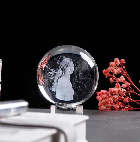 Glass Photo Ball Personalized Crystal Sphere